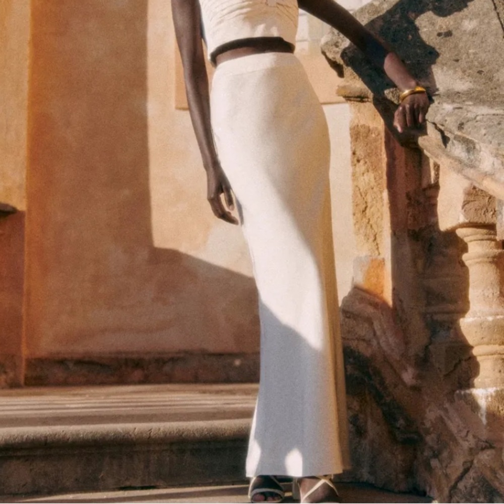 Sezane Ameline Skirt Ecru/Cream. Size US 8 (EU 40). New without tags.